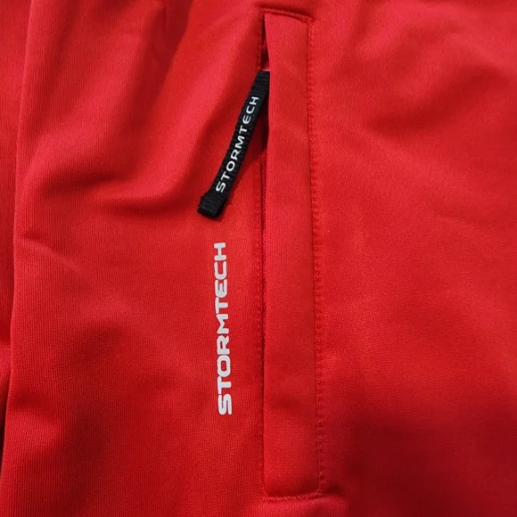 Large Red Stormtech Performance Budweiser Sweater NWT - Picture 2 of 5